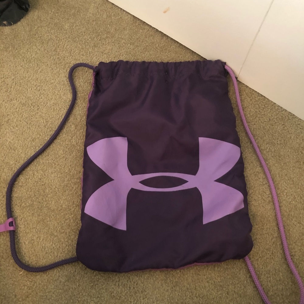 Under Armous string bag